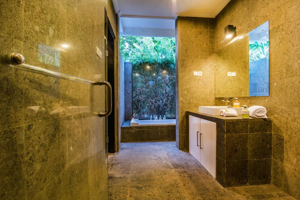 Stunning Villa Lily Lovina  Exterior photo