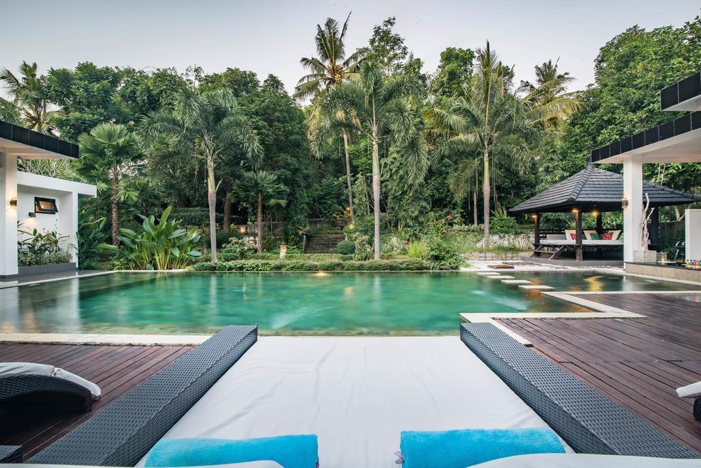 Stunning Villa Lily Lovina  Exterior photo